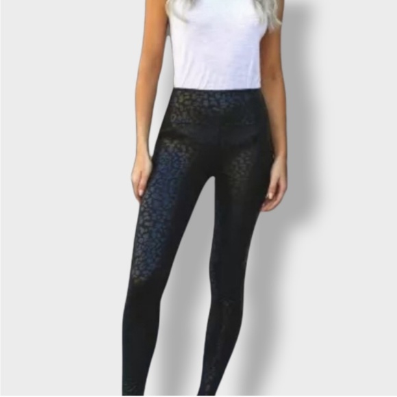 leopard print leggings size M - Picture 2 of 16